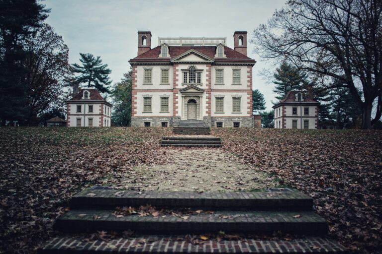 The Best Haunted Bed and Breakfasts in 5 States